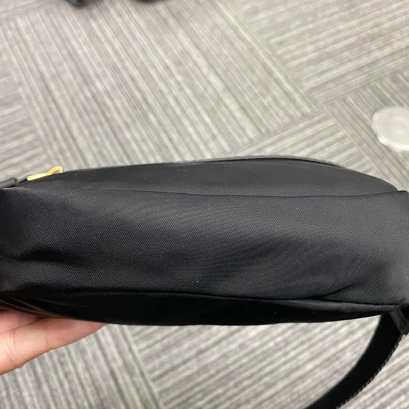 Tory Burch Women's Black Perry Leather Belt Bag - Picture 8 of 11